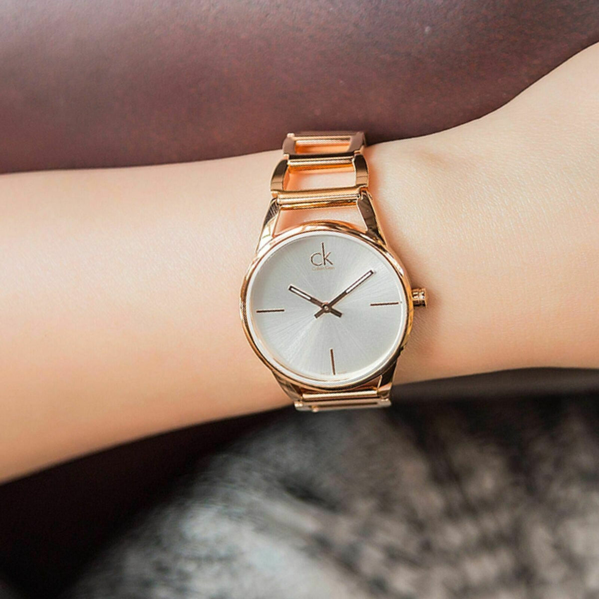 STATELY ROSE GOLD | Calvin Klein | Luby 
