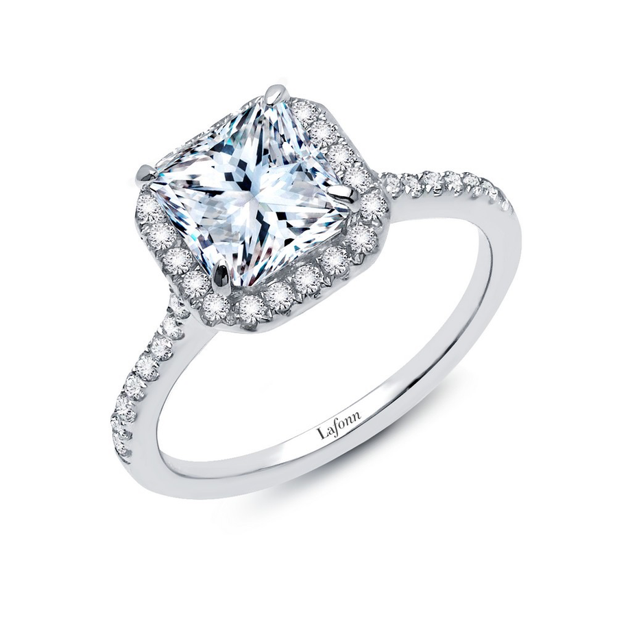 Anillo de compromiso con halo de talla princesa