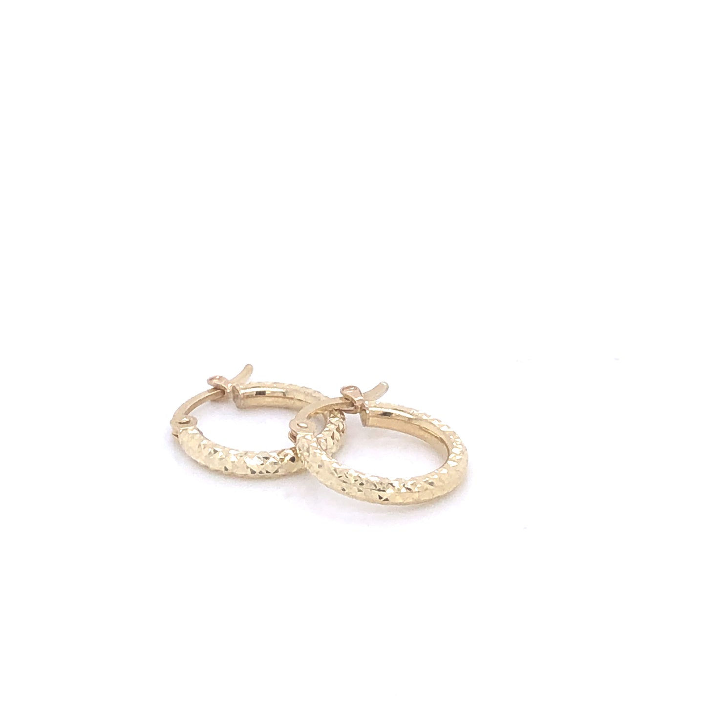 Small Diamond Cut Around 14k Gold Hoops | Luby Gold Collection | Luby 