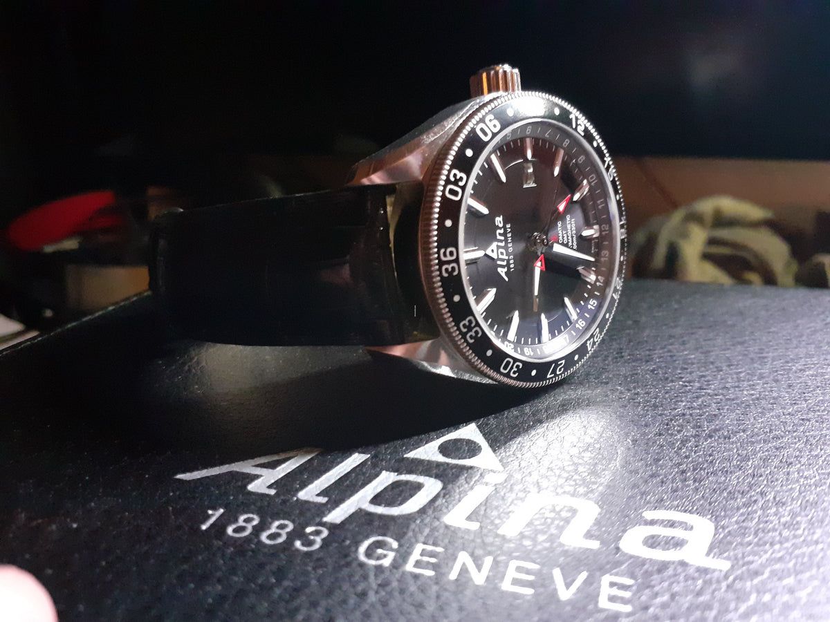 Alpiner 4 Automatic GMT (Black) | Alpina | Luby 