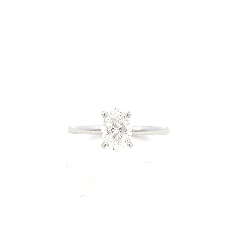 Anillo de compromiso con solitario de diamante cultivado en laboratorio de 14 quilates