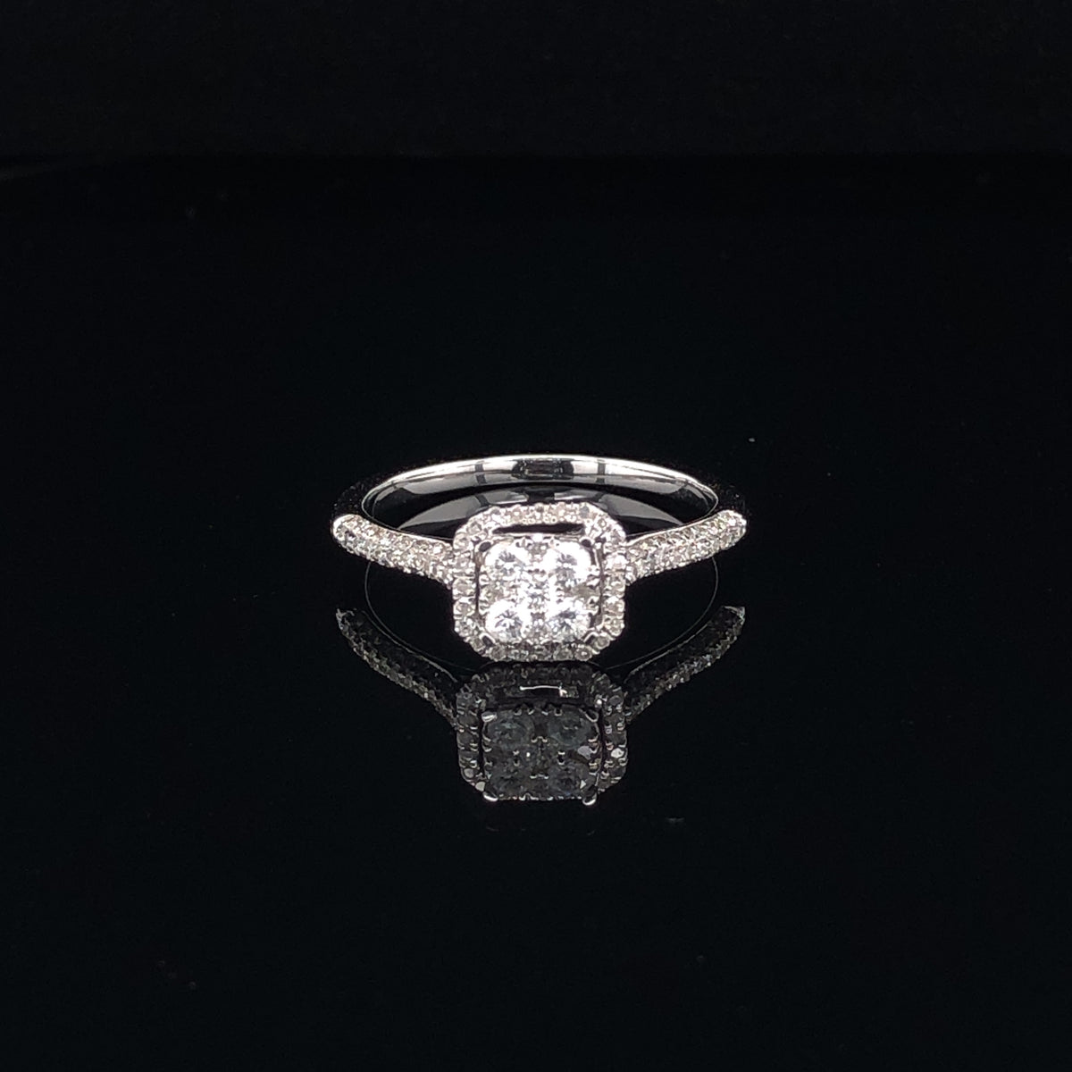 Cluster Diamonds Thin White Gold Engagement Ring | Luby Diamond Collection | Luby 