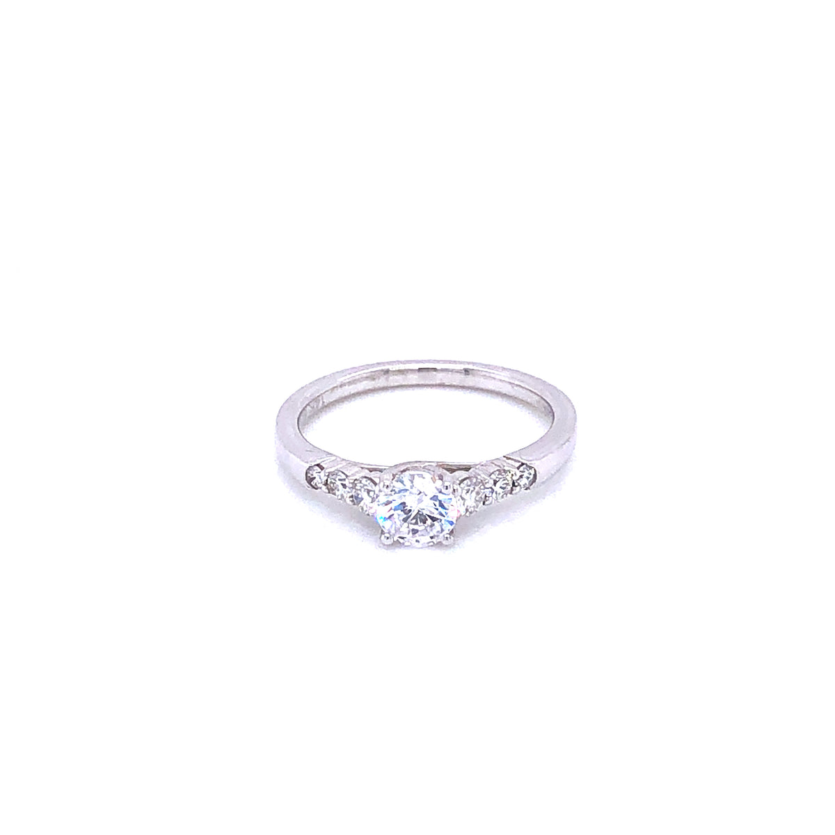 Zeghani White Gold Round Cut Classic Beauty Engagement Ring | Zeghani | Luby 