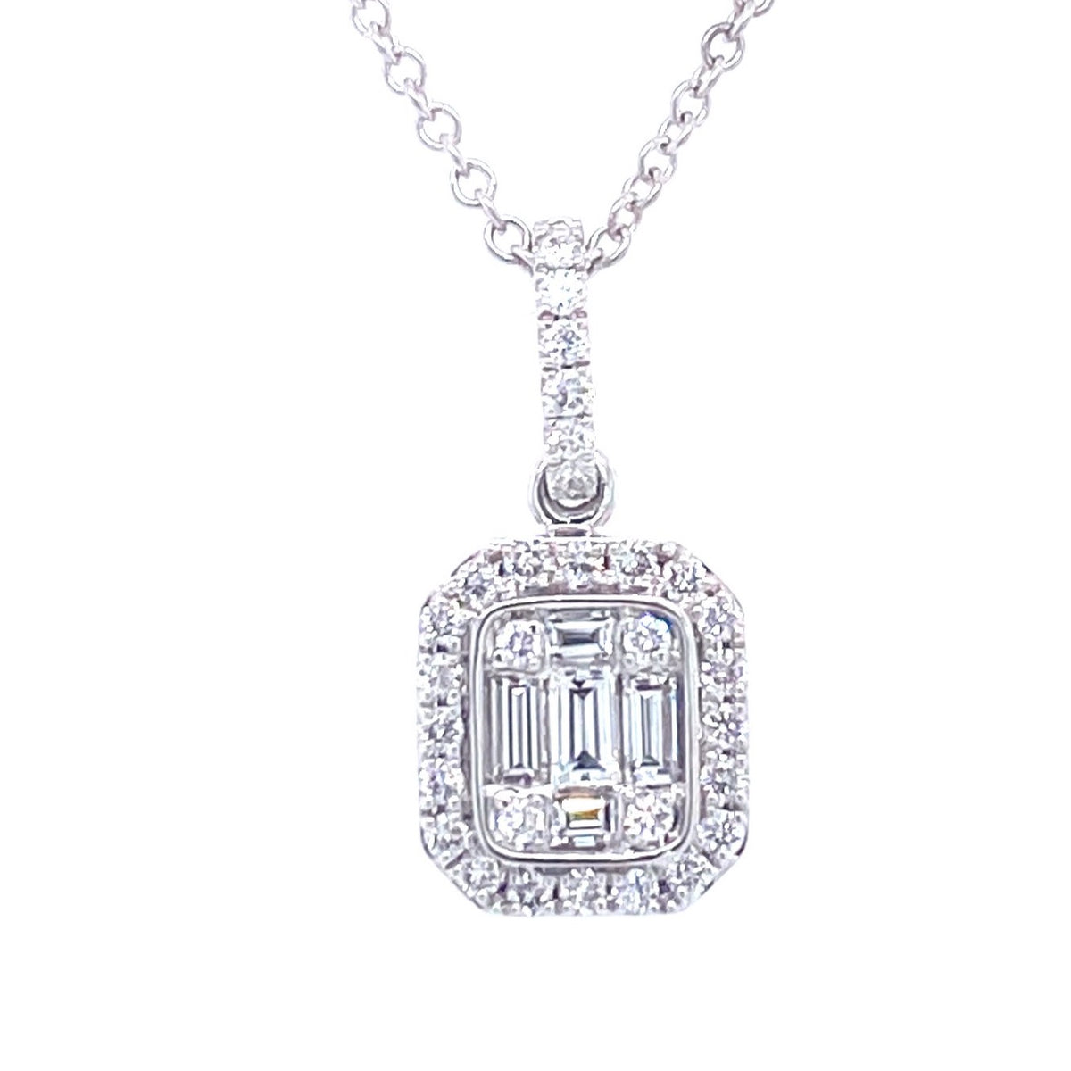WHITE GOLD EMERAL-SHAPED PENDANT NECKLACE | Simon G | Luby 