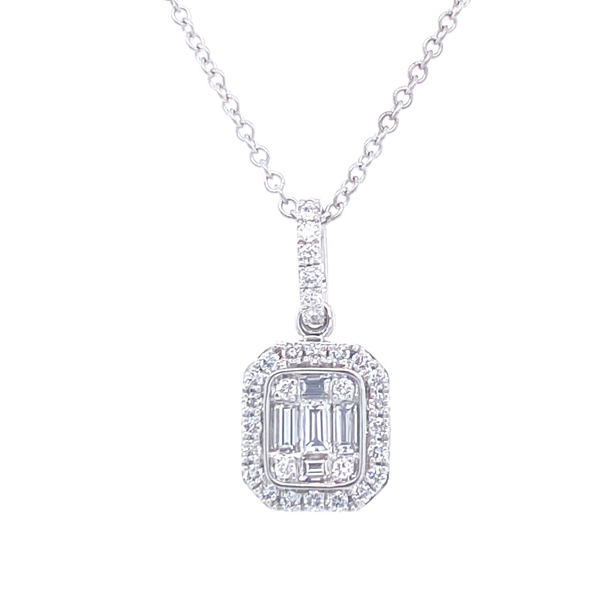 WHITE GOLD EMERAL-SHAPED PENDANT NECKLACE | Simon G | Luby 