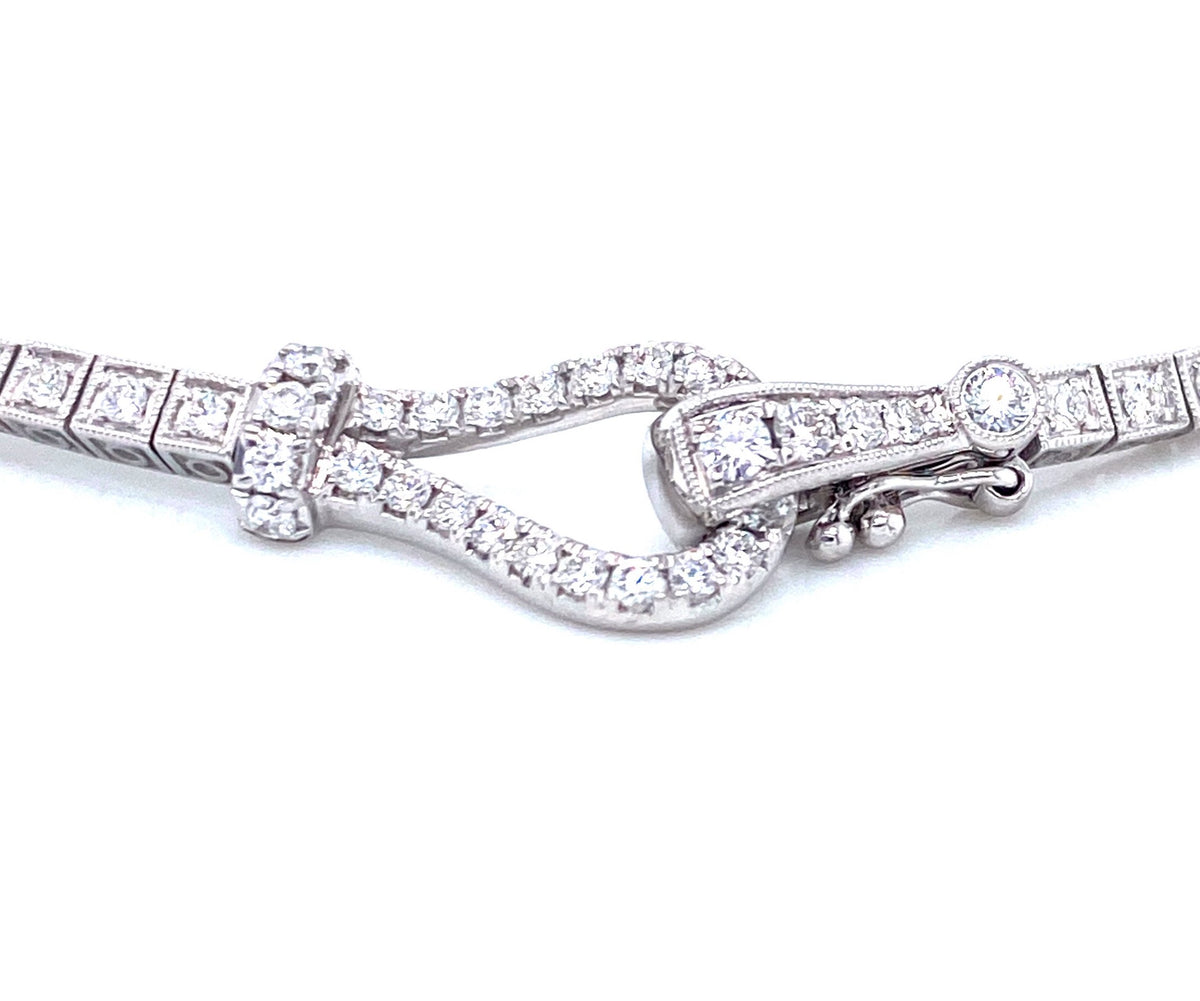 WHITE GOLD BUCKLE BRACELET | Simon G | Luby 