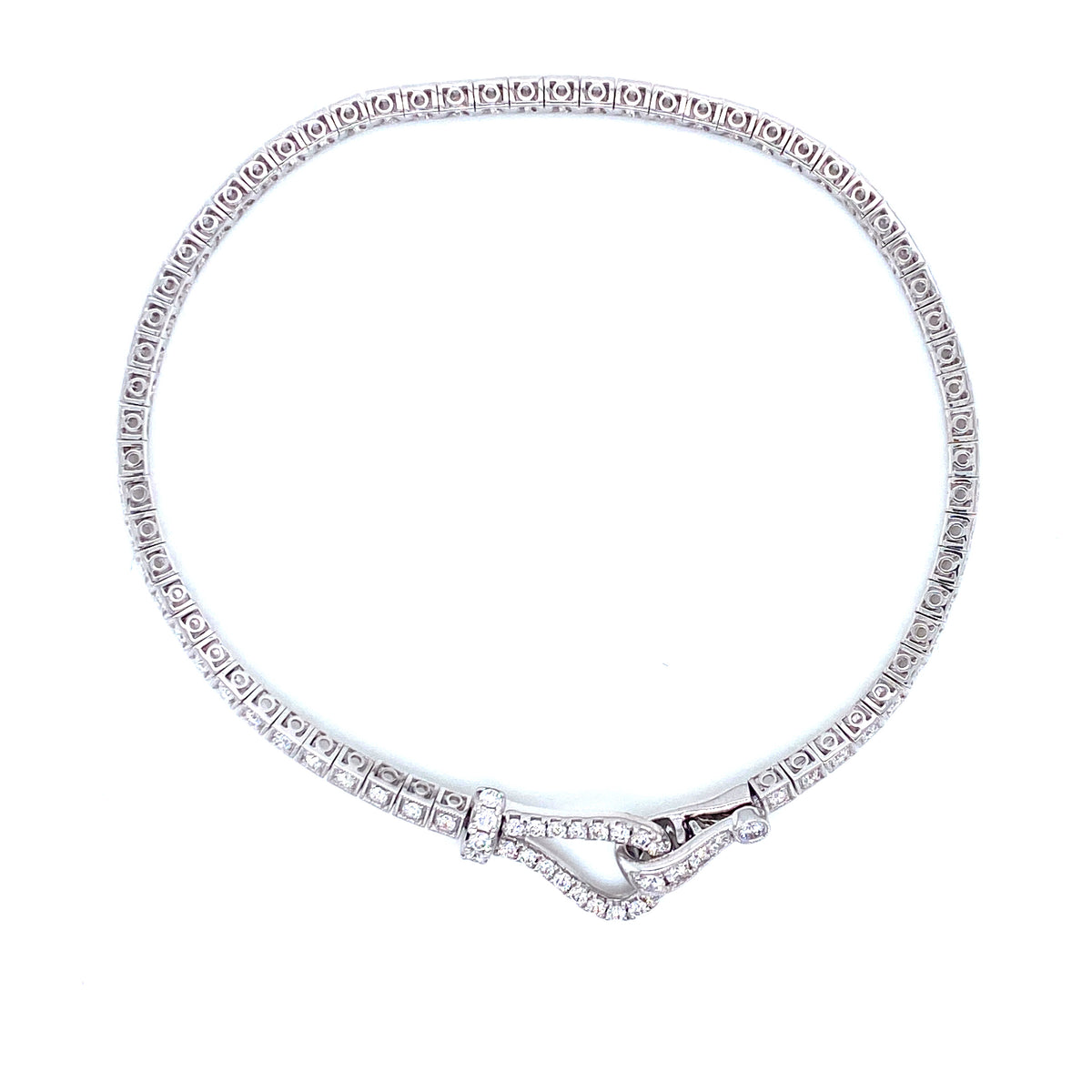 WHITE GOLD BUCKLE BRACELET | Simon G | Luby 