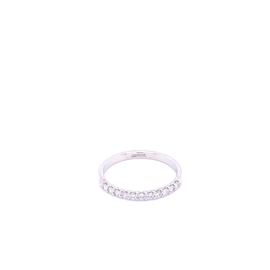 Shared Prong Set Diamonds White Gold Wedding Band | Luby Diamond Collection | Luby 
