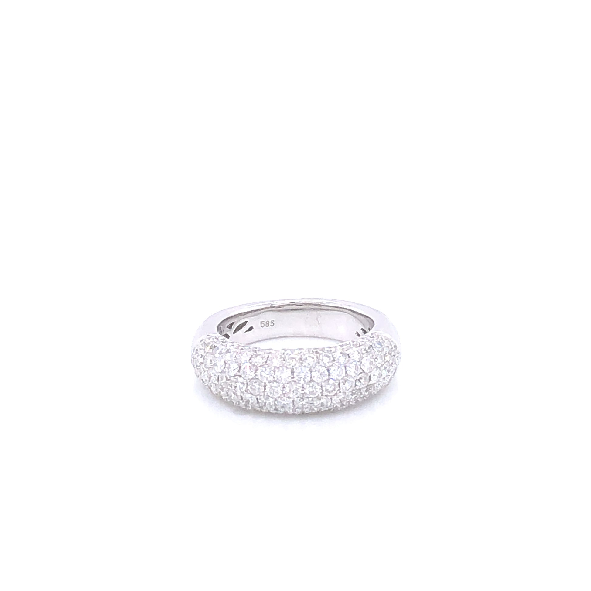 Pavé Diamond Dome White Gold Ring | Luby Diamond Collection | Luby 