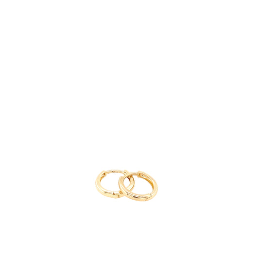 Tiny Huggies Hoops Earrings 14k | Luby Gold Collection | Luby 