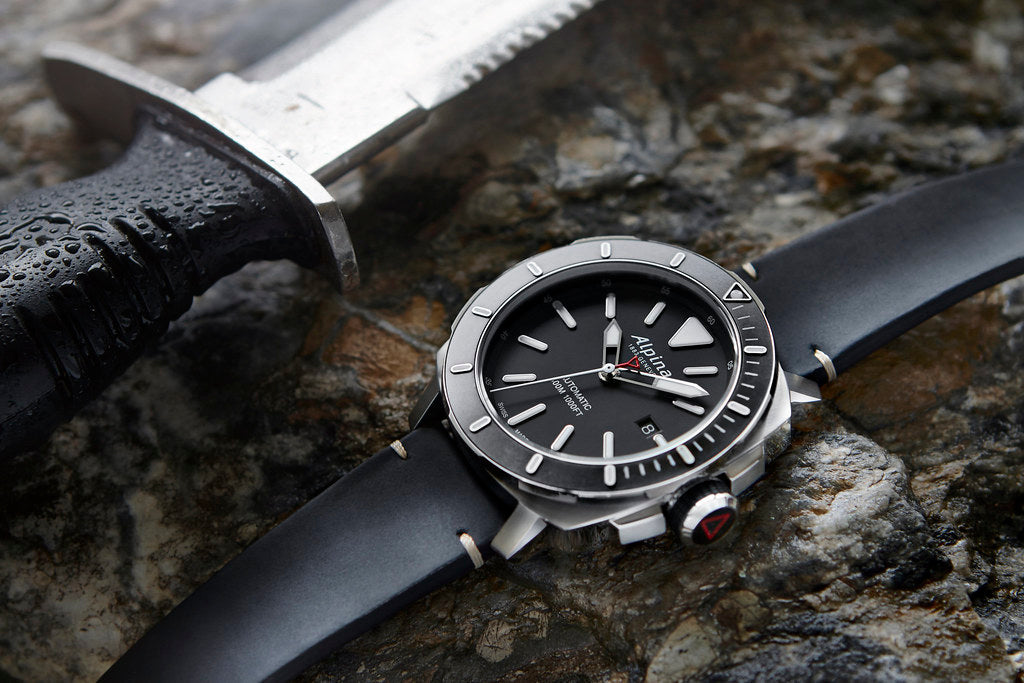 Seastrong Diver 300 (Black) | Alpina | Luby 