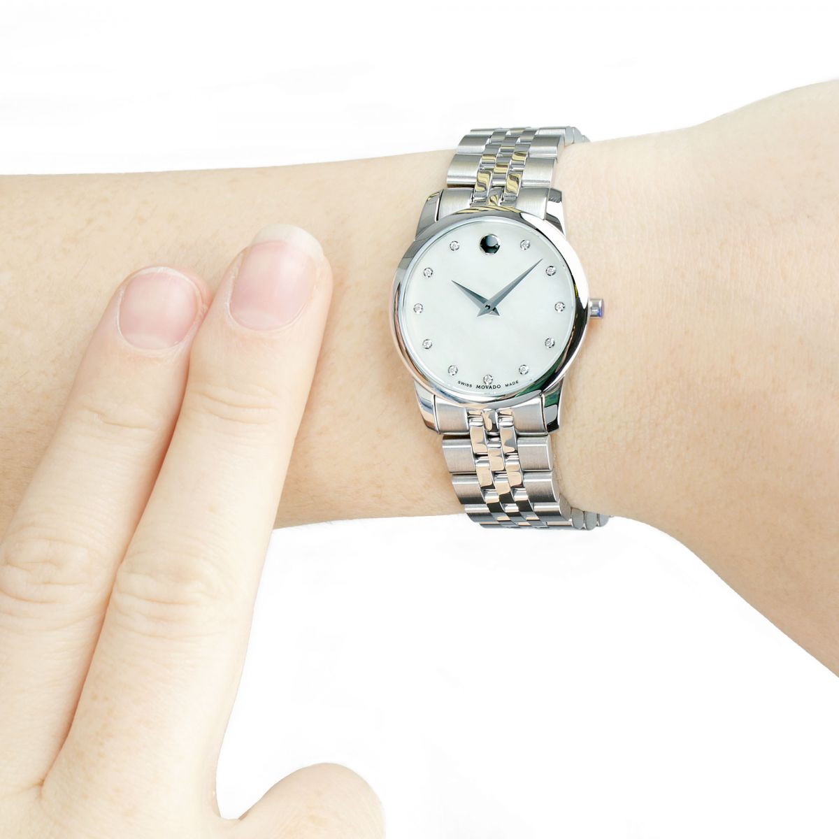Museum Classic Mother of Pearl & Diamonds | Movado | Luby 