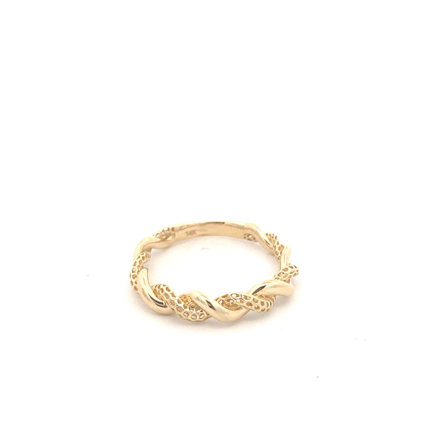 Anillo de fantasía torcido de oro de 14 quilates
