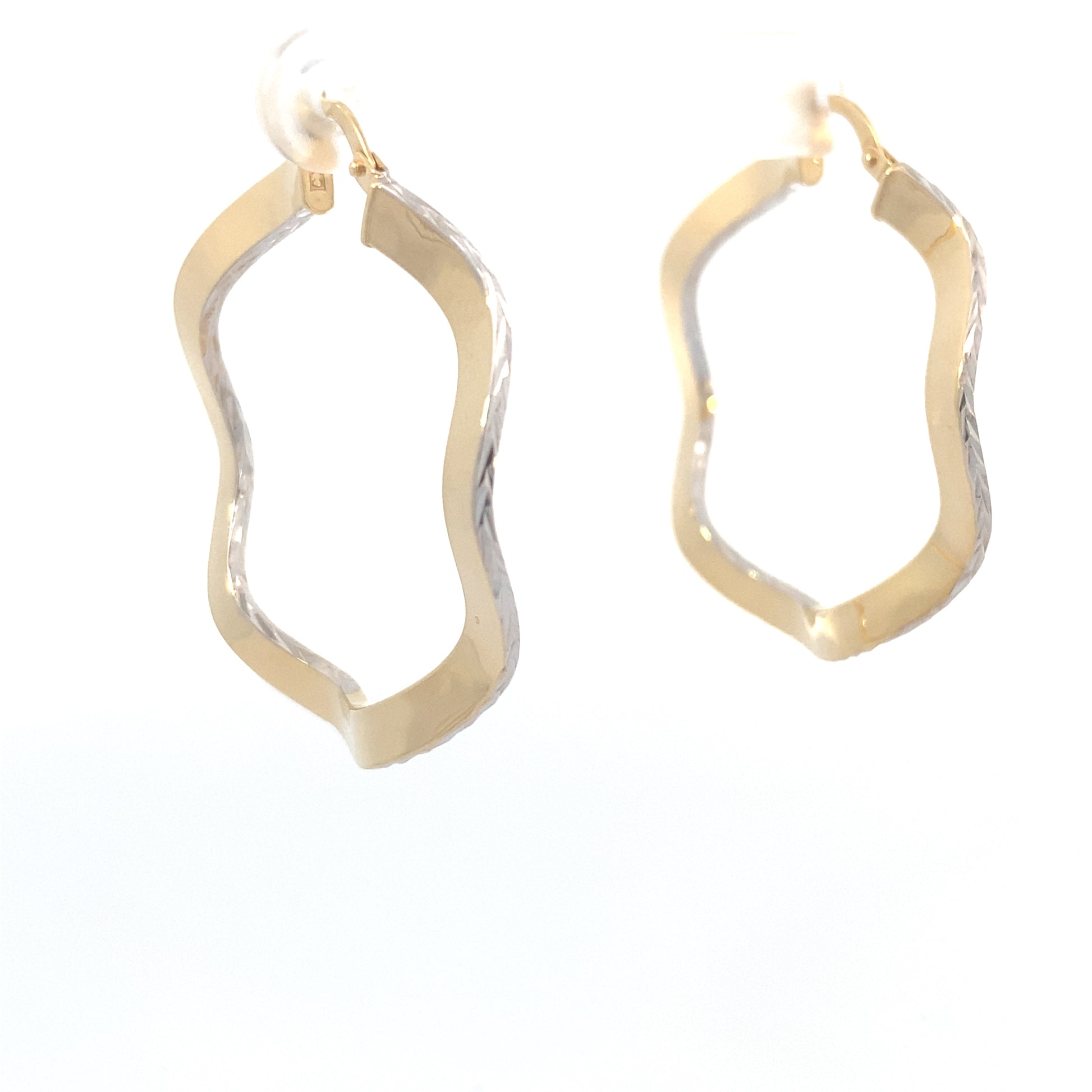 14K 2T Gold Wave Hoops Earrings | Luby Gold Collection | Luby 