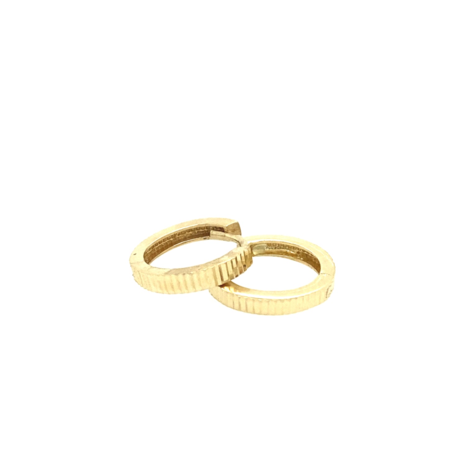 14k Gold Line Hoops Earrings | Luby Gold Collection | Luby 