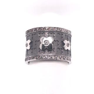 3D Flowers Ring