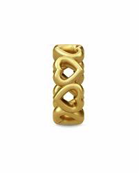 Diminuto Dije Fila de Corazones (Oro)