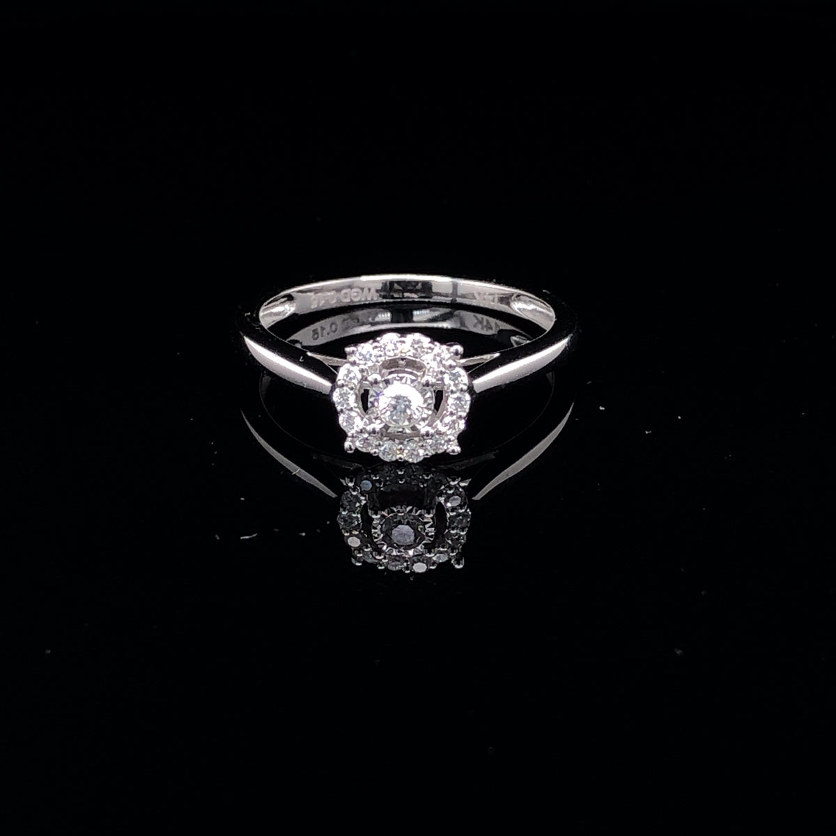 14k Diamond Round-Shaped Halo Cathedral White Gold Engagement Ring | Luby Diamond Collection | Luby 