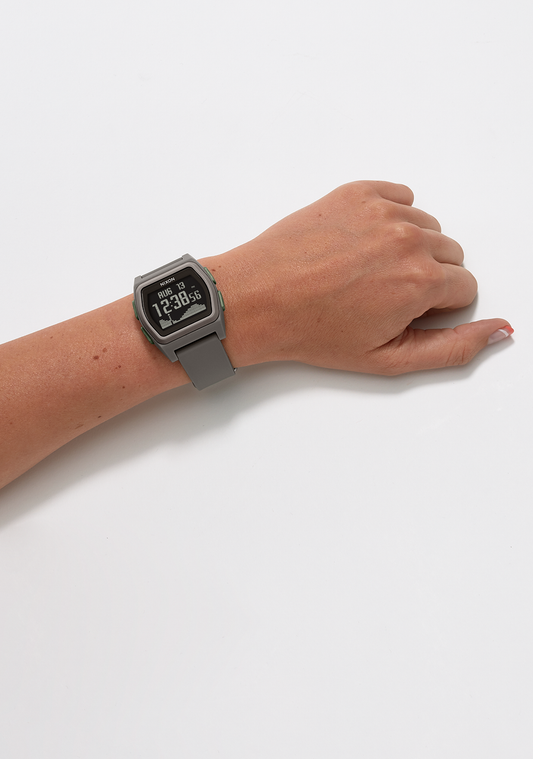 RIVAL WARM GRAY | Nixon | Luby 