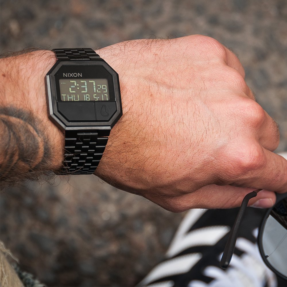 RE-RUN ALL BLACK | Nixon | Luby 