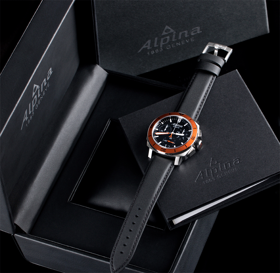 Seastrong Diver 300 Big Date Chronograph (Black-Orange) | Alpina | Luby 