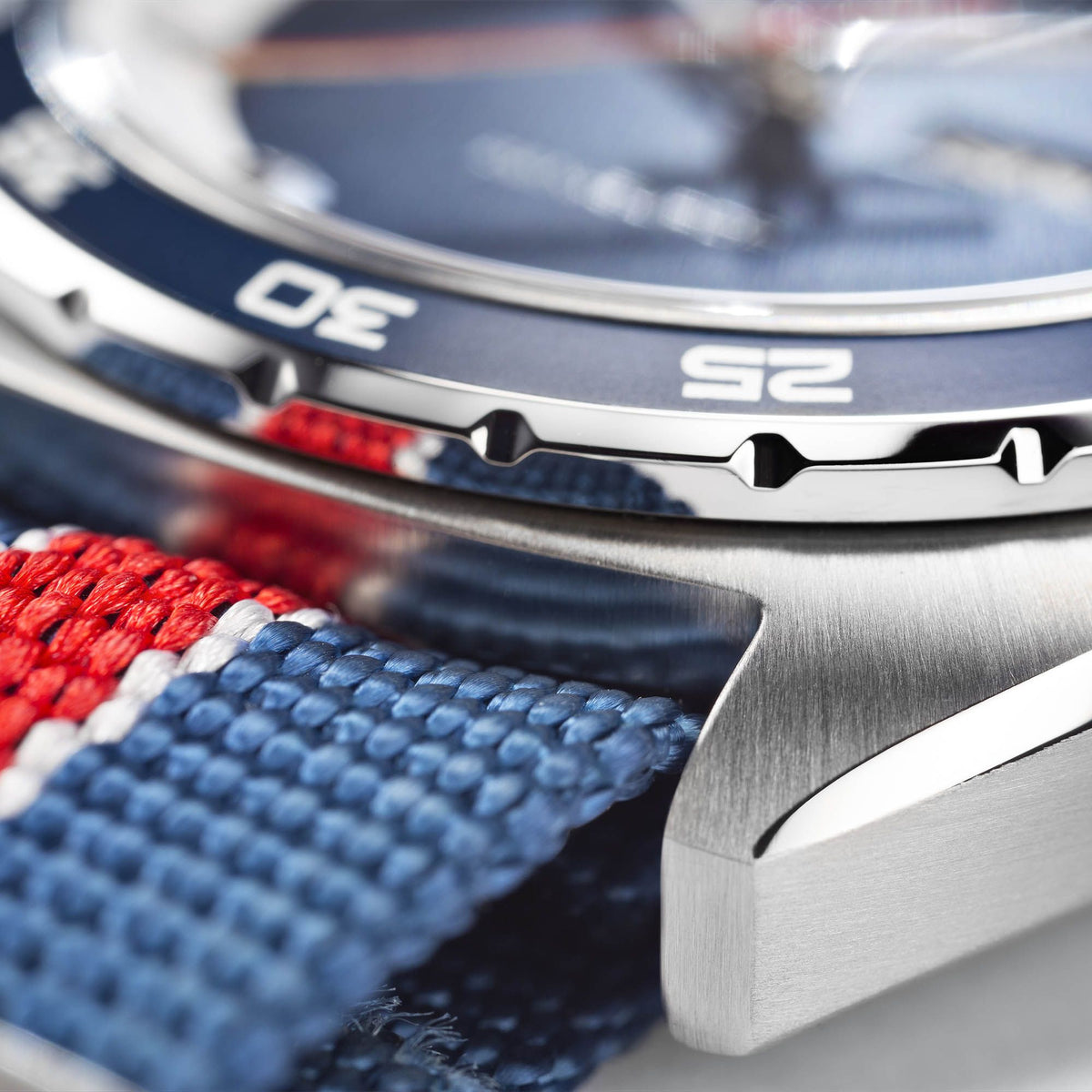 American Classic Automatic Pan Europ Day Date (Silver/Blue) | Hamilton | Luby 
