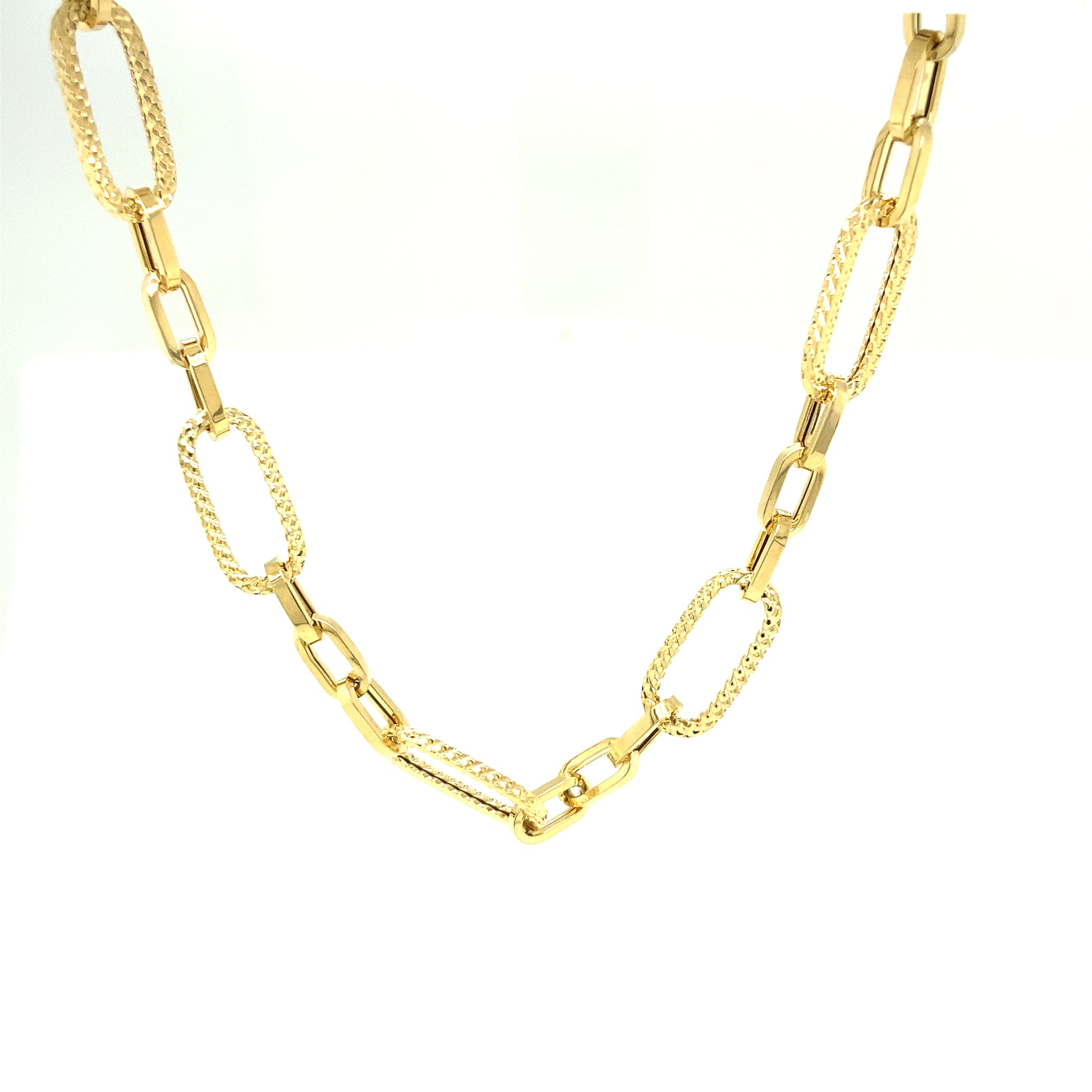 14K Gold Twist Paper Clip Link Chain | Luby Gold Collection | Luby 