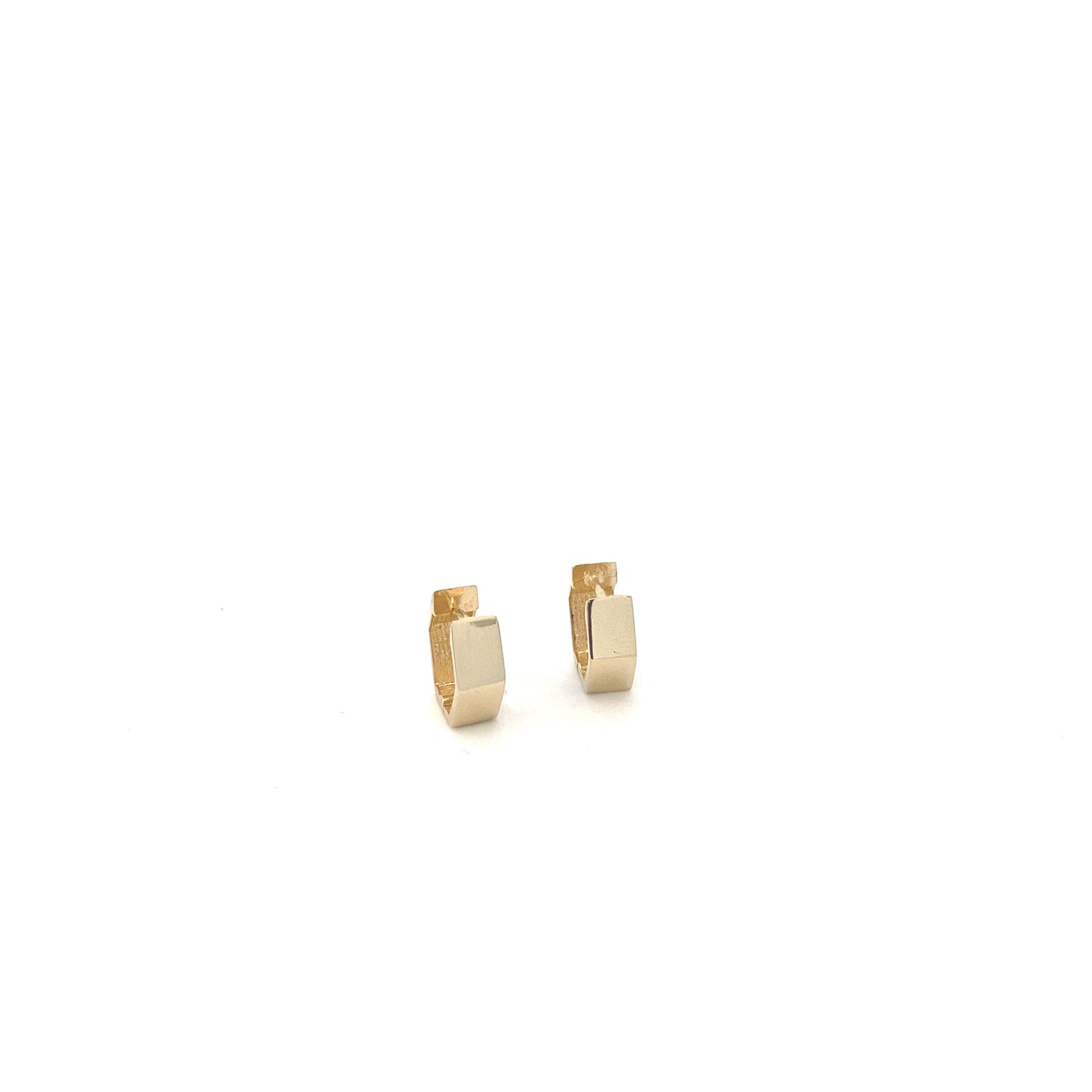 14K Gold Square Hoops Earrings | Luby Gold Collection | Luby 