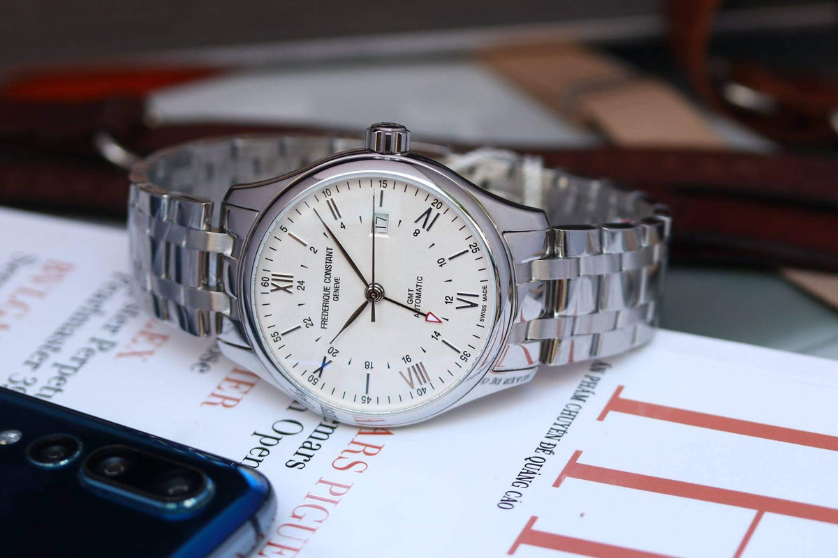 Classics Automatic GMT (Silver) | Frederique Constant | Luby 