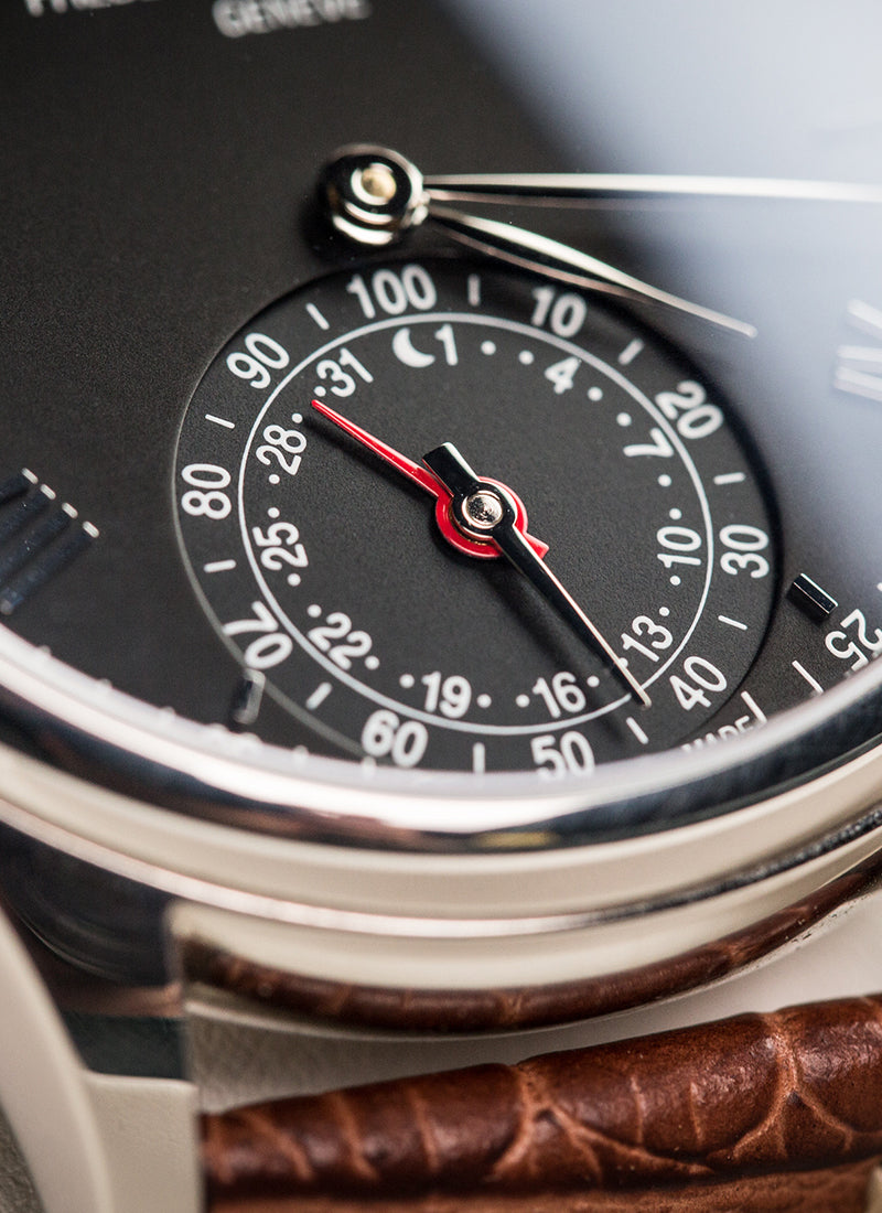 Horological Smartwatch Gents Classics (Black/Brown) | Frederique Constant | Luby 