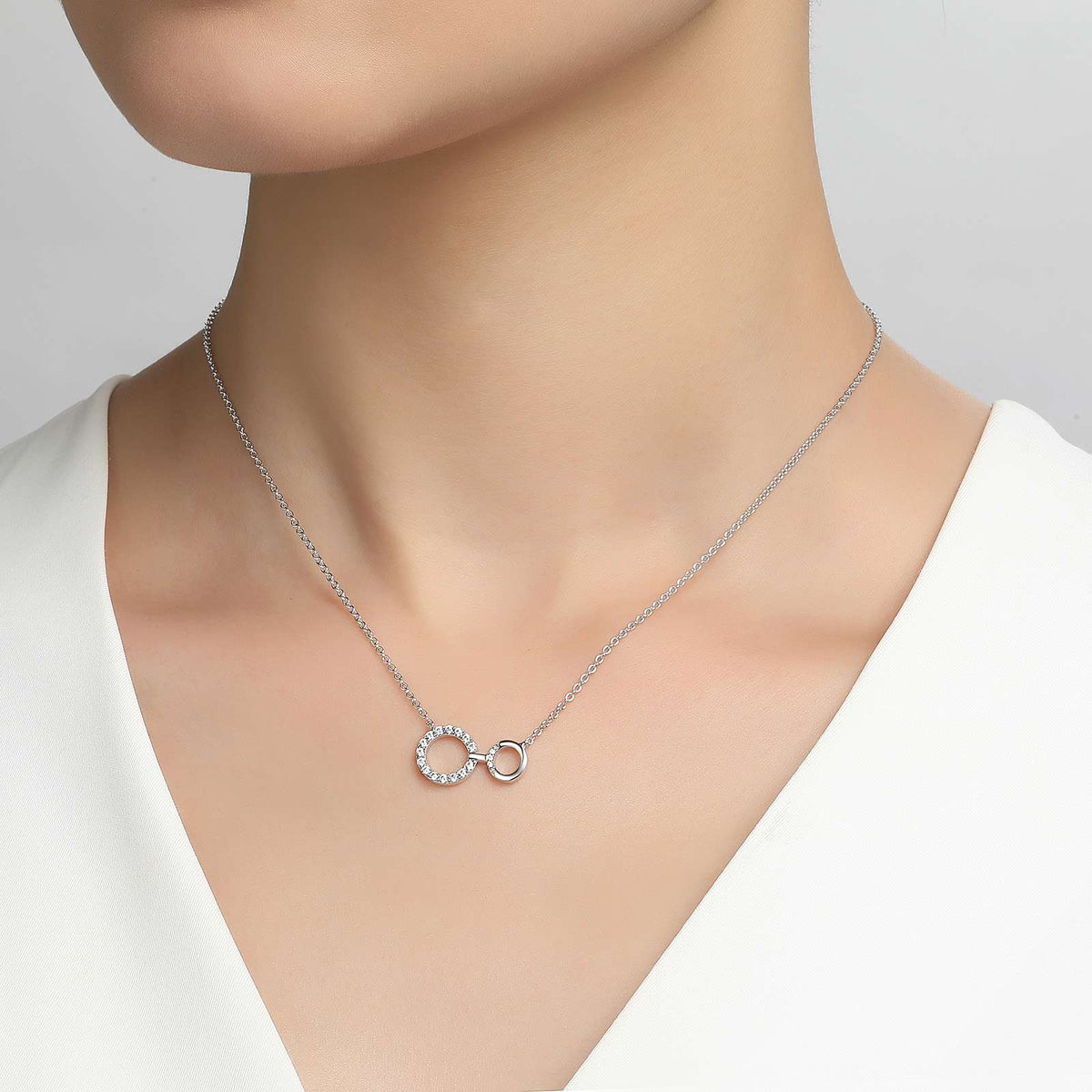 Interlocking Circles Necklace | Lafonn | Luby 