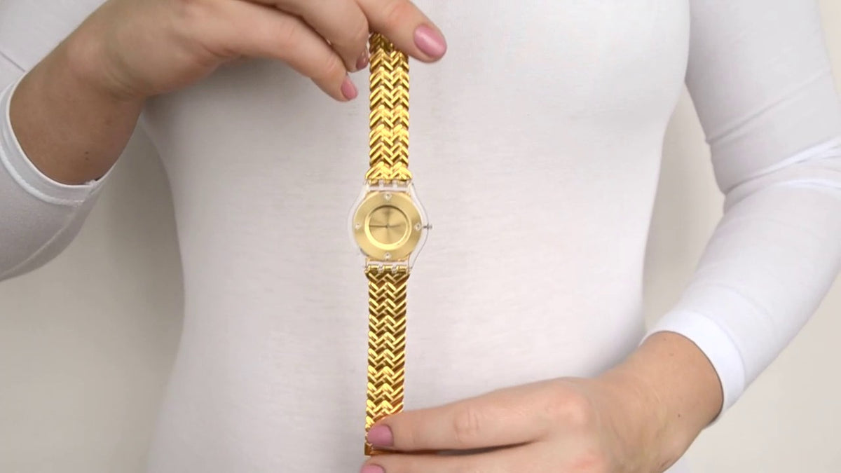 Golden Street | Swatch | Luby 