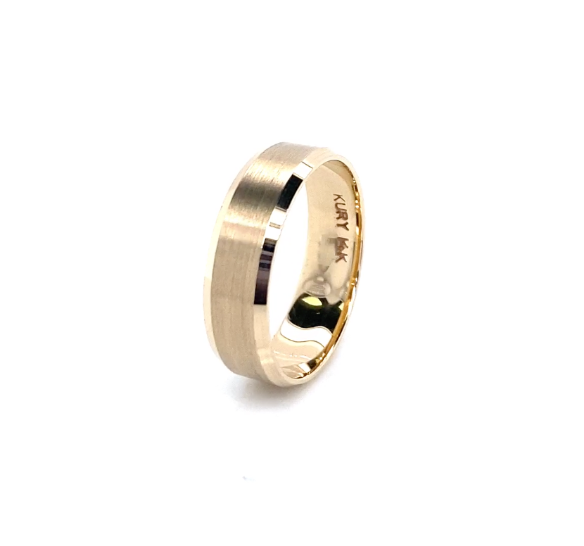 Faceted Matte Gold Men Wedding Band | Luby Gold Collection | Luby 
