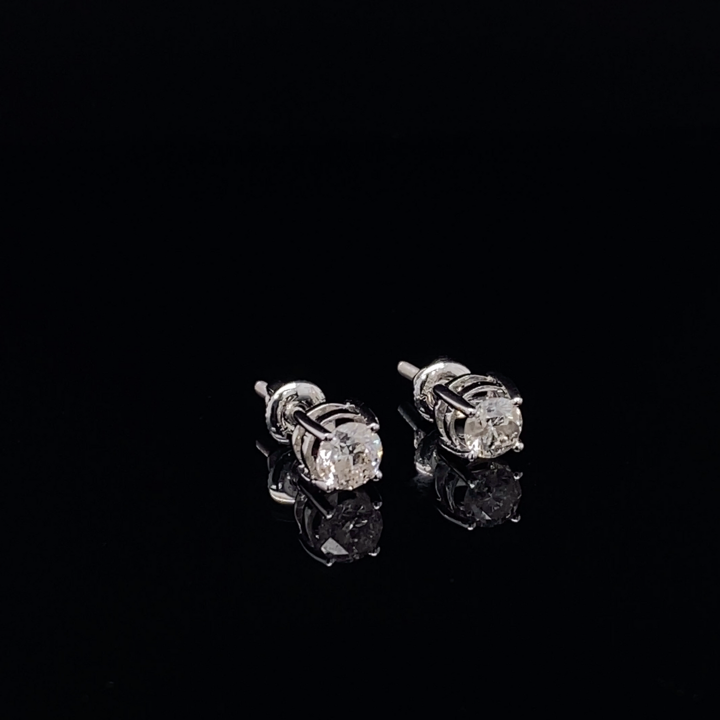 14k Diamond White Gold 0.50ct Diamonds Round Cut Stud Earrings | Luby Diamond Collection | Luby 