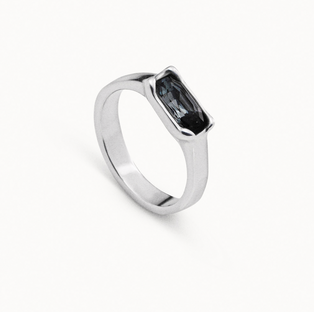 Anillo Cobra | Uno de 50 | Luby 