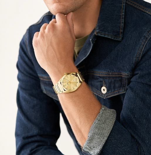 Everett Three-Hand Date Gold-Tone Stainless Steel Watch | Fossil | Luby 