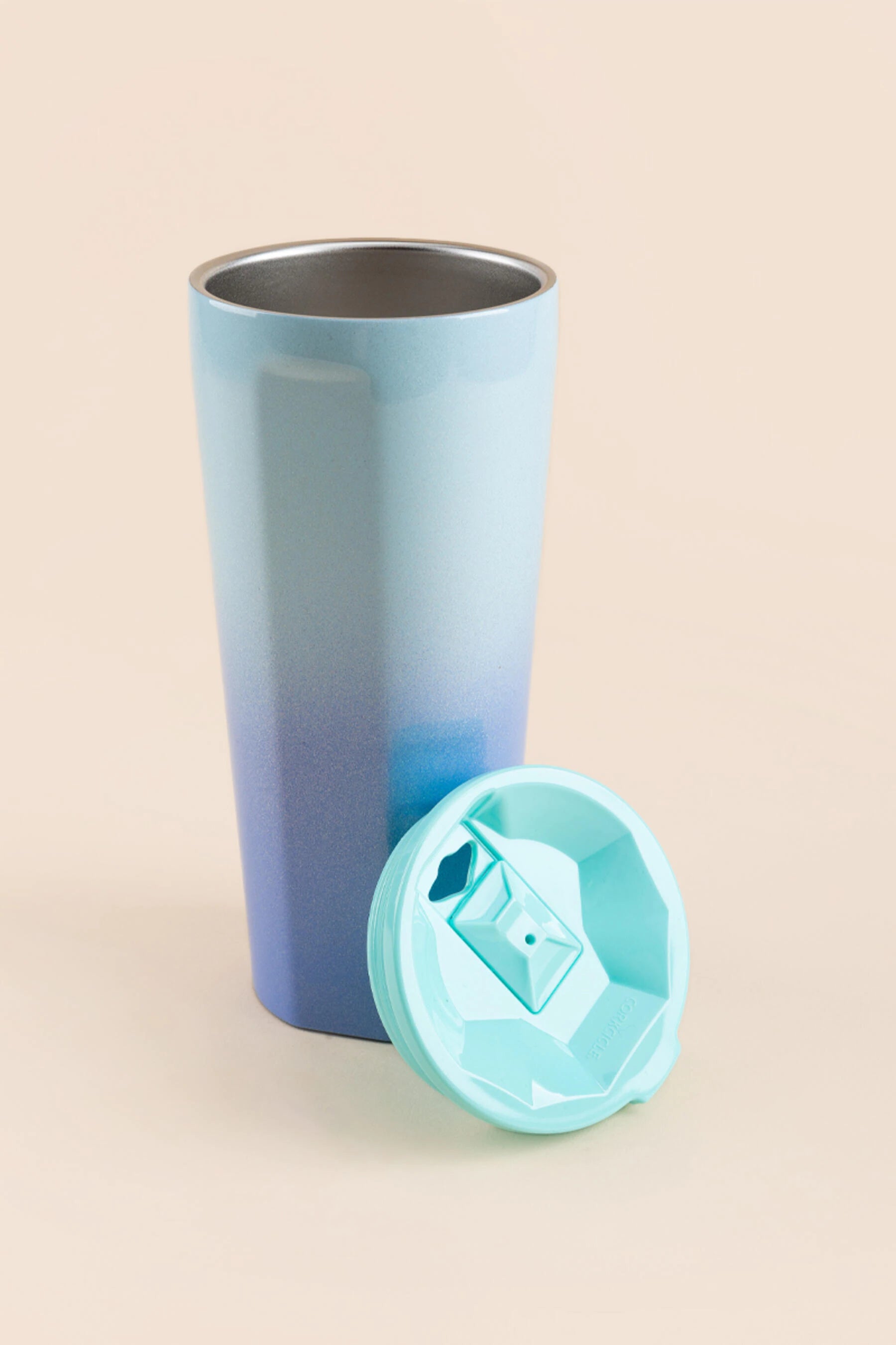 Tumbler 24oz- Ombre Ocean | Corkcicle | Luby 