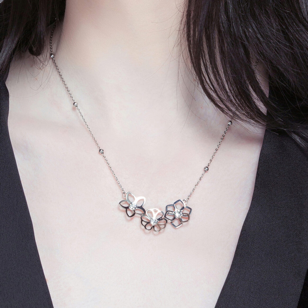 IKEBANA NECKLACE FLOWER WITH STONES | Brosway Italia | Luby 