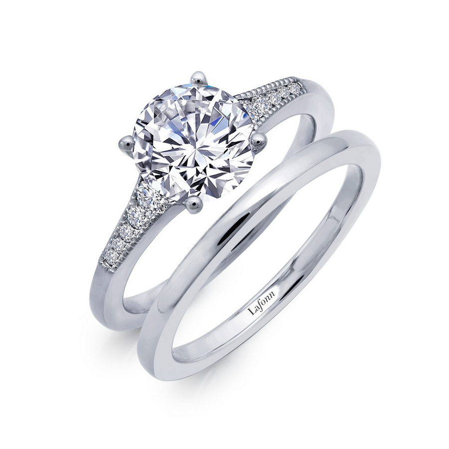 Anillo de compromiso con alianza de boda
