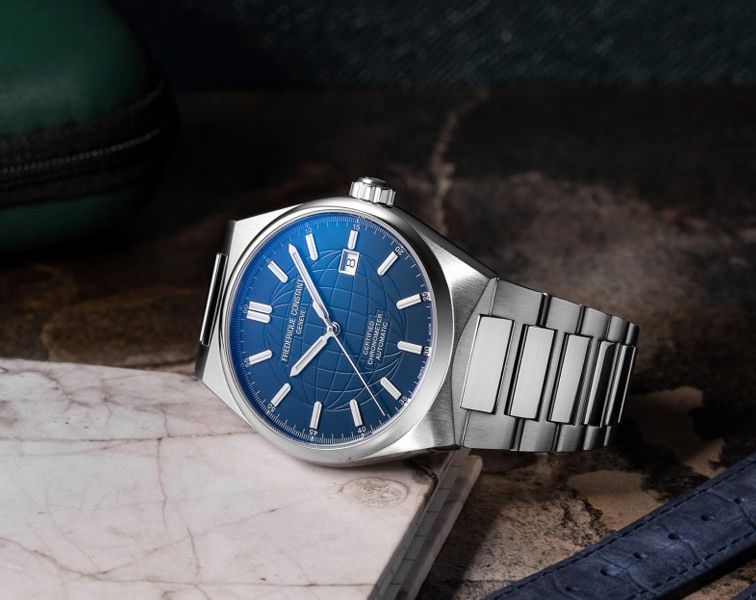 FREDERIQUE HIGHLIFE AUTOMATIC COSC (BLUE) | Frederique Constant | Luby 