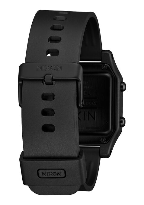Staple Black | Nixon | Luby 