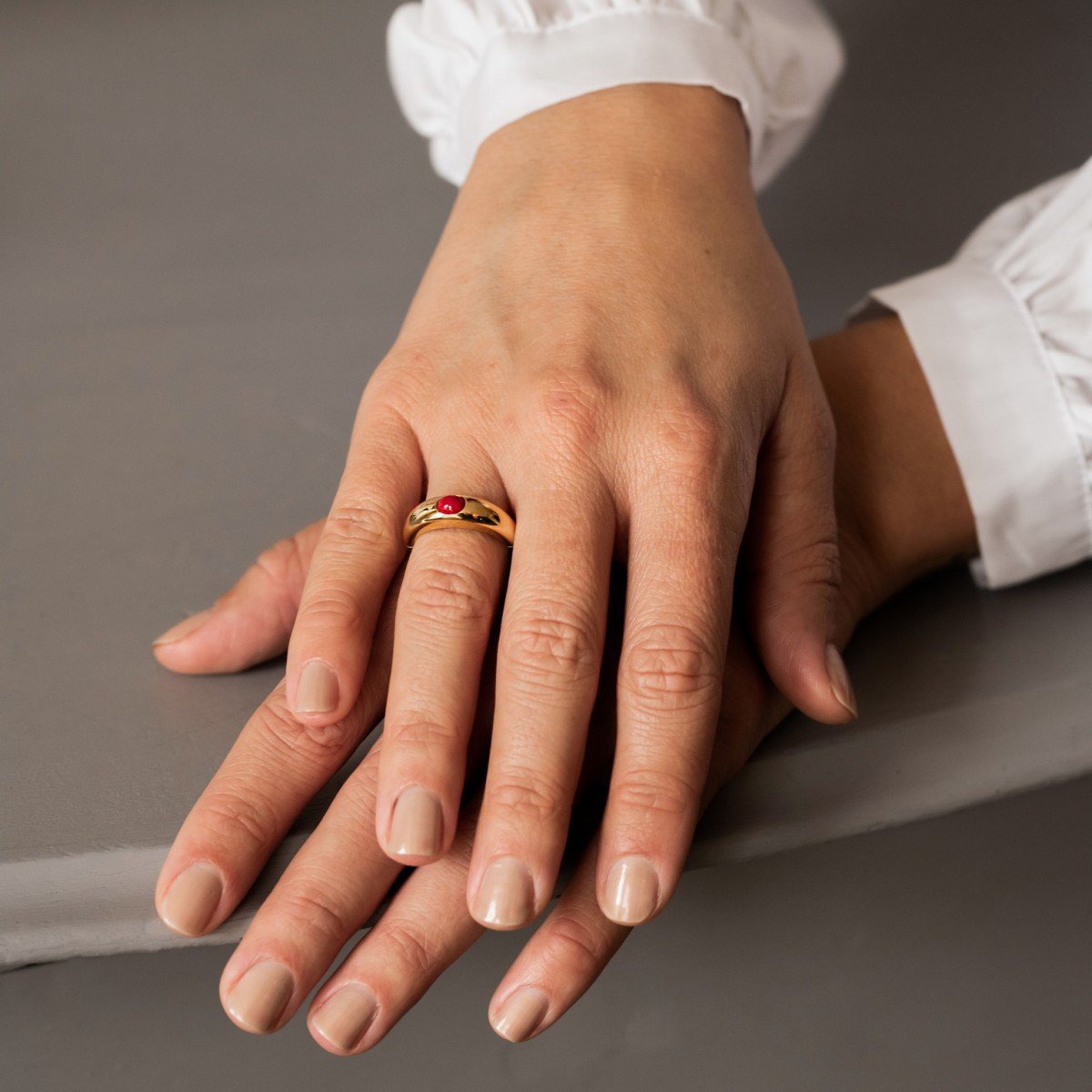 GOLD BAND CORAL RING | Ti Sento Milano | Luby 