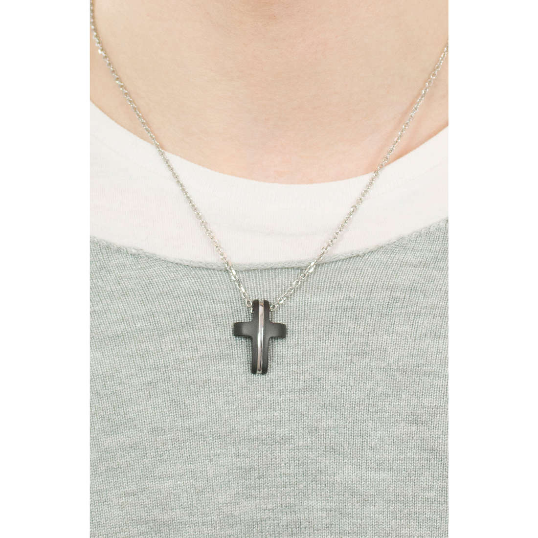 Lounge Black Cross Pendant Necklace (Black-Silver) | Brosway Italia | Luby 