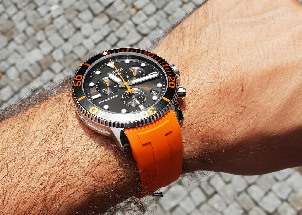 Seastar 1000 Chronograph (Black/Orange/Silver) | Tissot | Luby 
