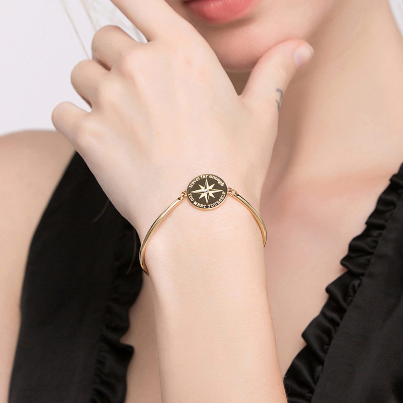 Chakra Rose of the Winds Pendant Bracelet (Gold) | Brosway Italia | Luby 