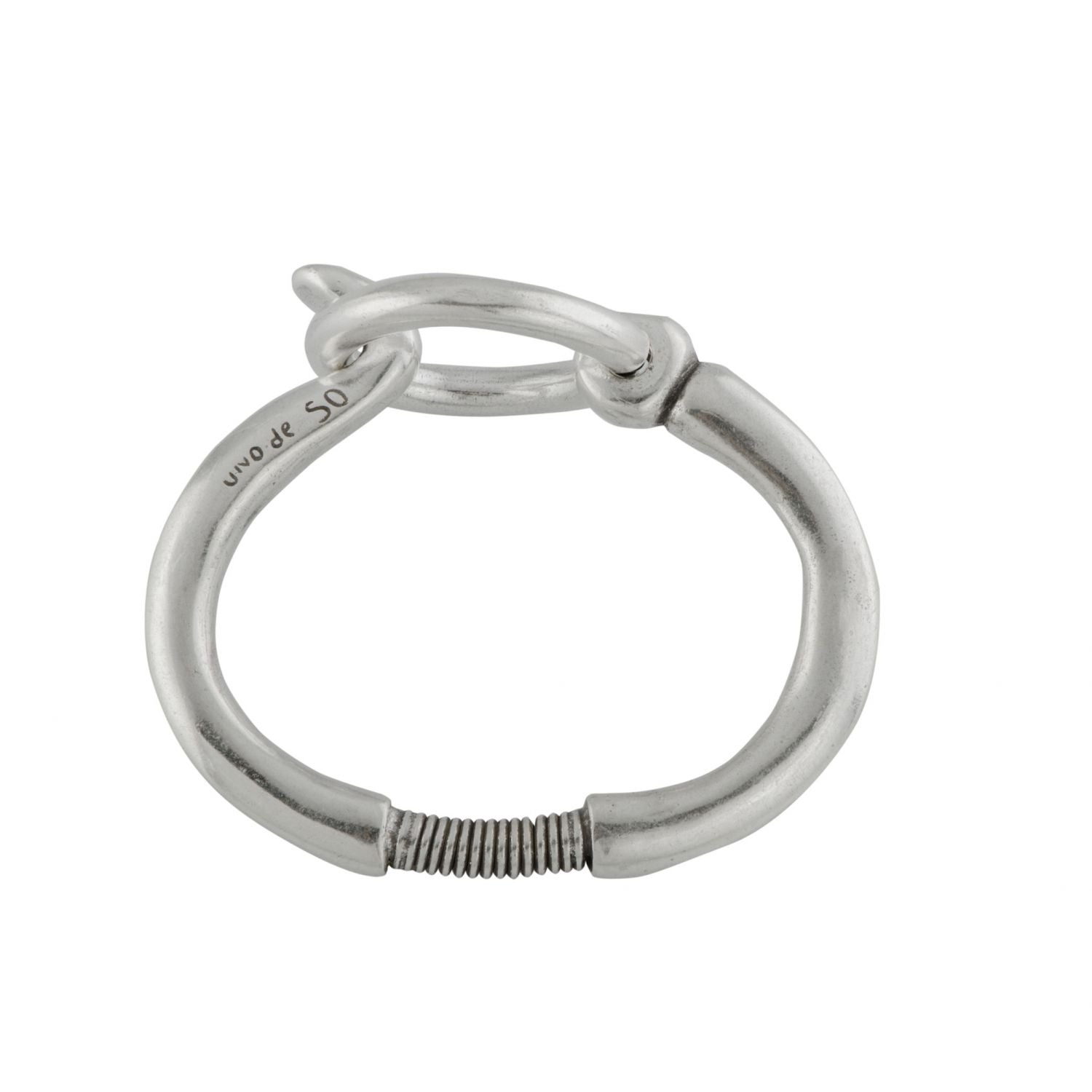 BRÚJULA | Uno de 50 | Luby 